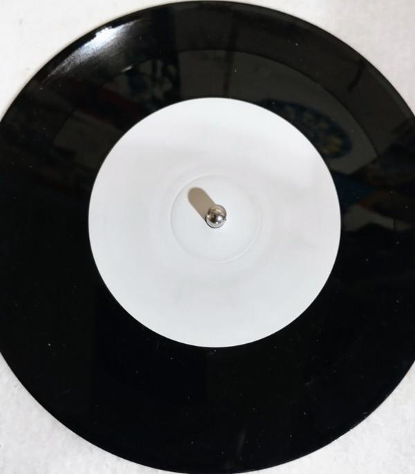Bass Dance - Lying In The Arms Of Mary