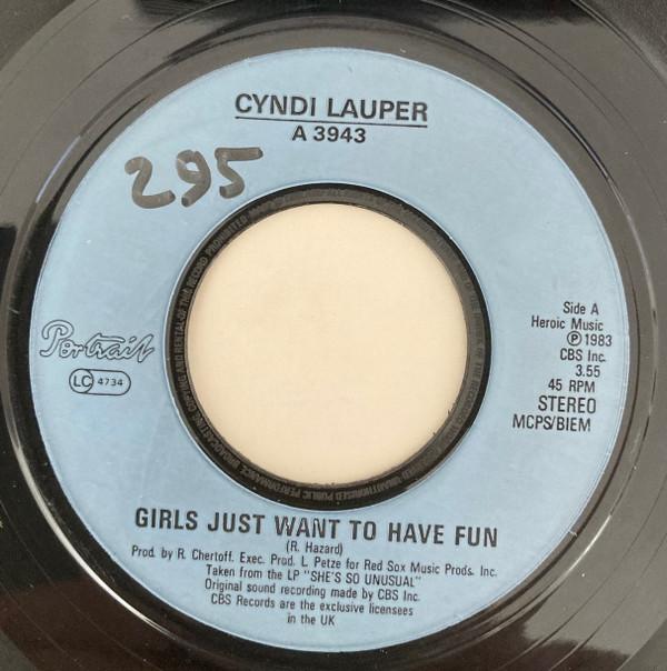 Cyndi Lauper - Girls Just Want To Have Fun