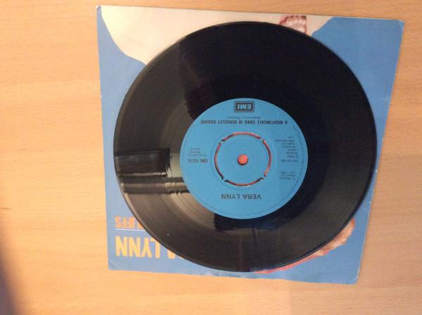Vera Lynn - The White Cliffs of Dover